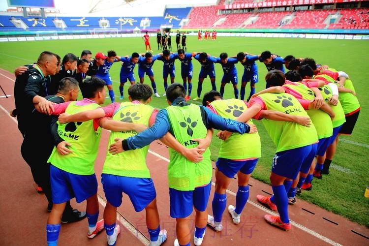 十四运会男子足球U18组比赛启幕 十四运会男子足球U18组比赛启幕